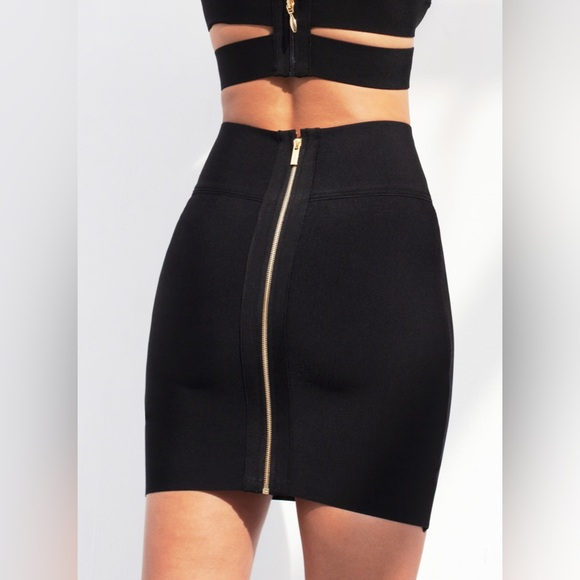 Babaton Tempt Bandage Skirt - Picture 3 of 6